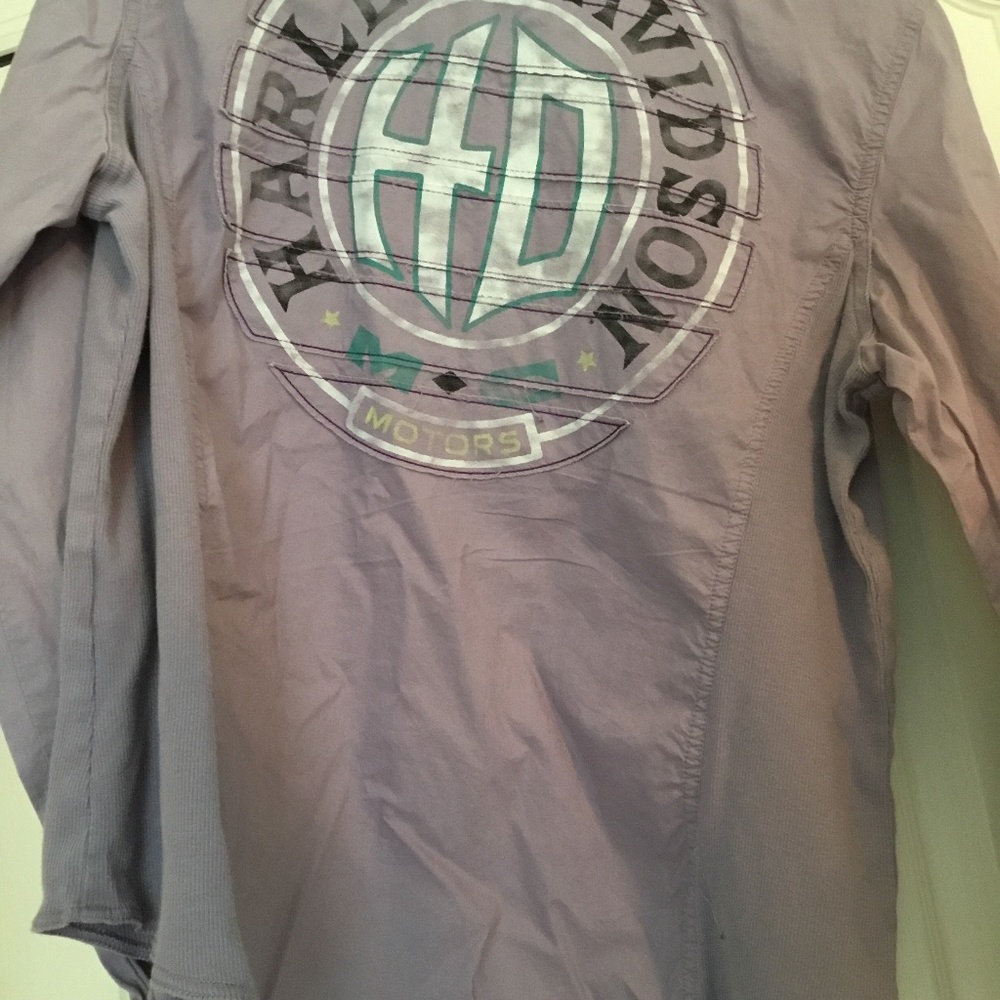Lady’s Harley Davidson shirt. Size